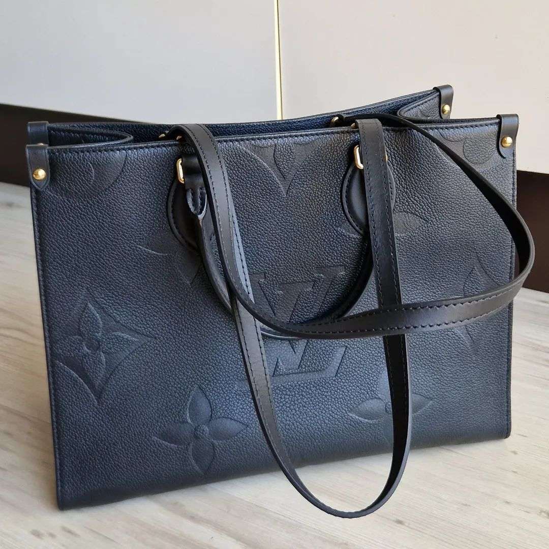 Louis Vuitton Onthego MM