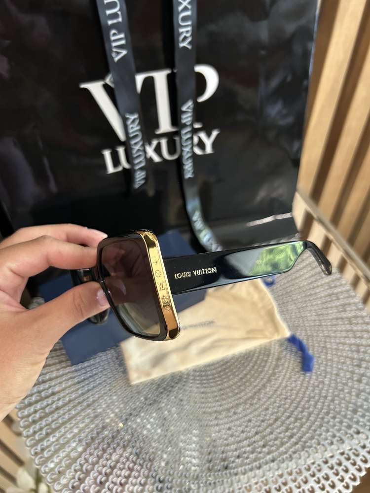 Louis Vuitton okuliare