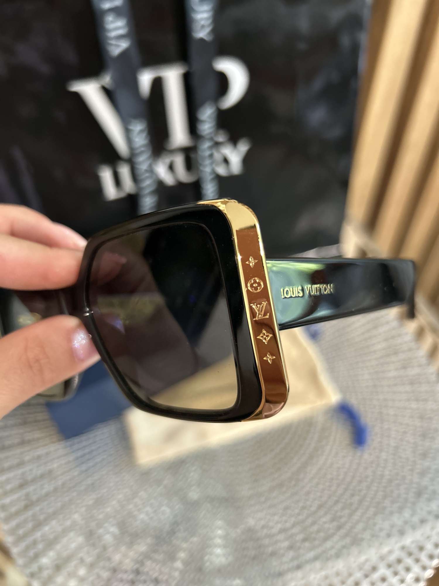 Louis Vuitton okuliare