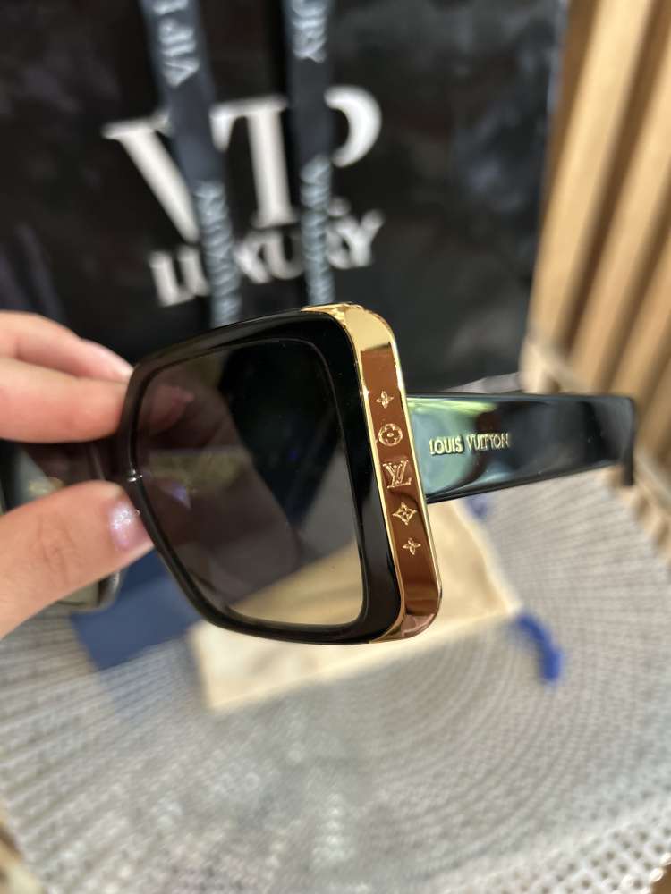 Louis Vuitton okuliare