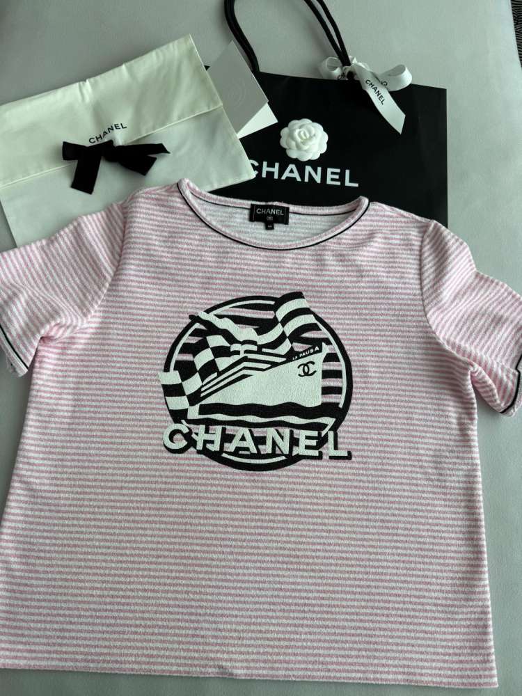 Chanel tričko