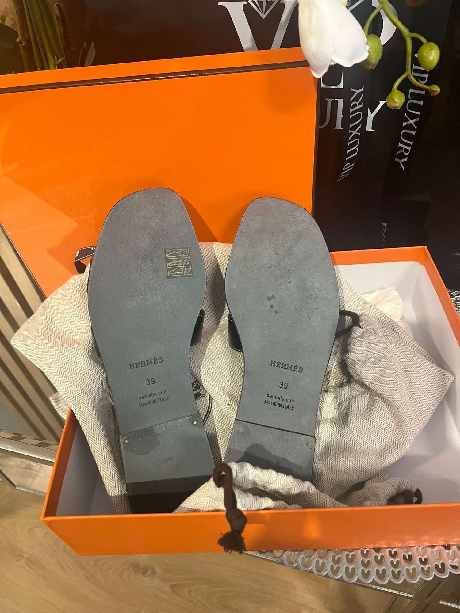 Hermes oran šľapky
