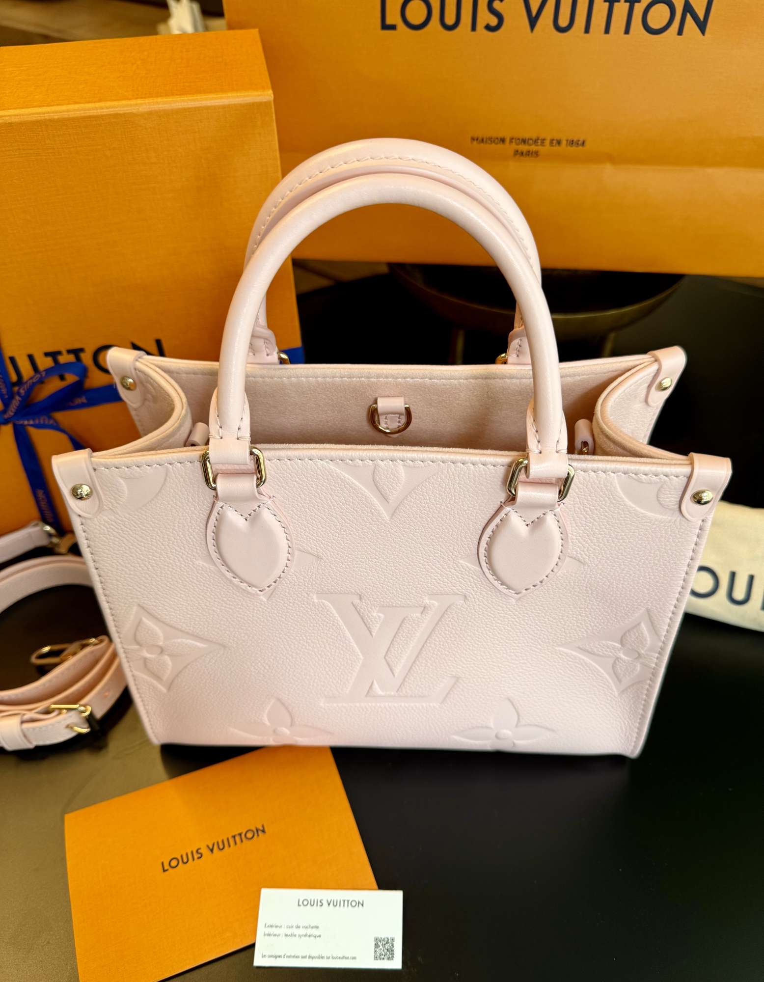 Louis Vuitton OnTheGo PM Baby pink