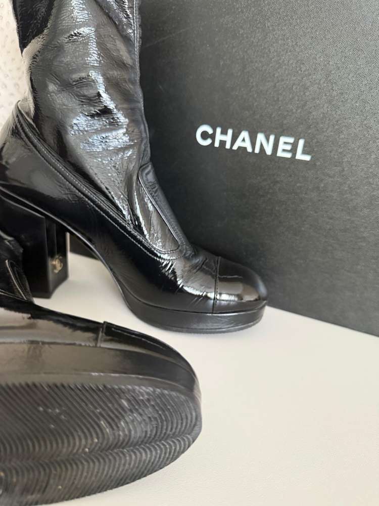 Chanel čižmy