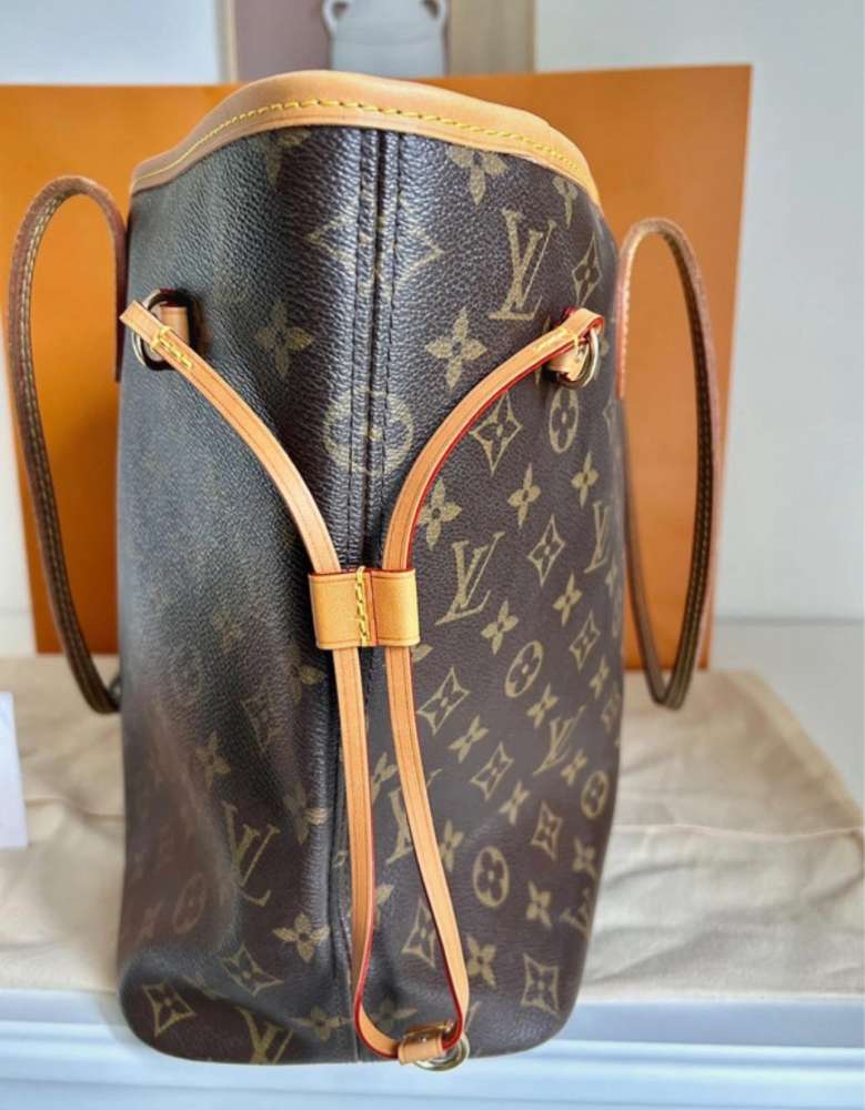 Louis Vuitton neverfull