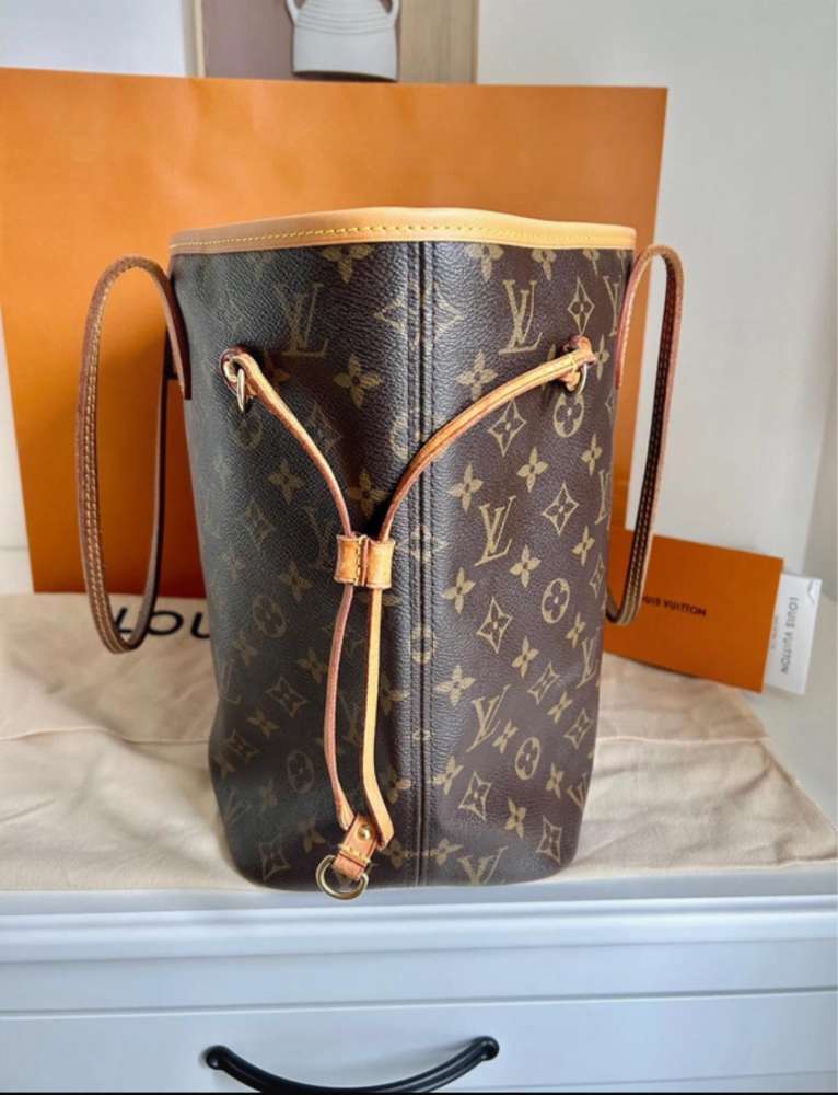 Louis Vuitton neverfull