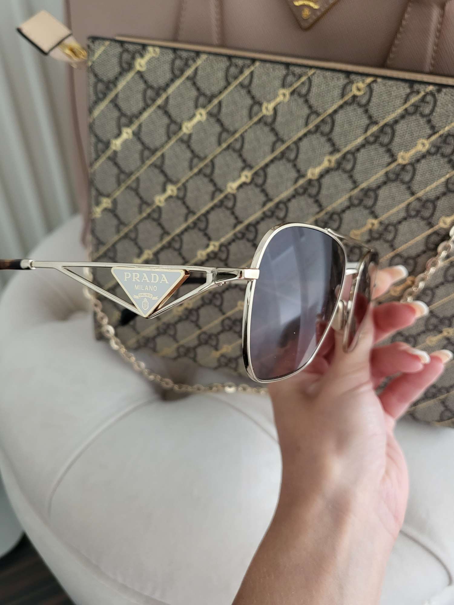 Slnečné okuliare Prada