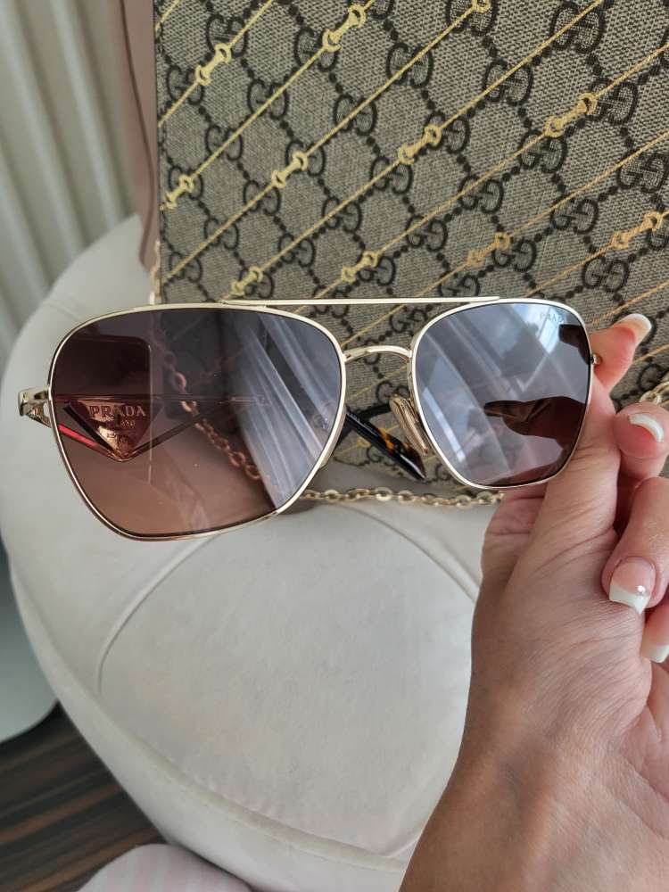 Slnečné okuliare Prada