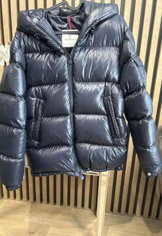 https://vipluxury.sk/Moncler bunda