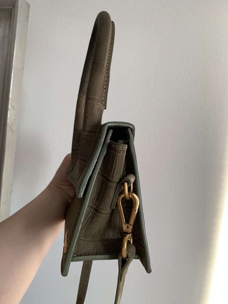 Jacquemus Le Chiquito Moyen