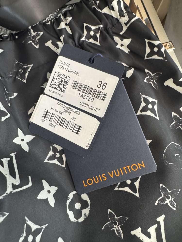 Louis Vuitton kratke nohavice
