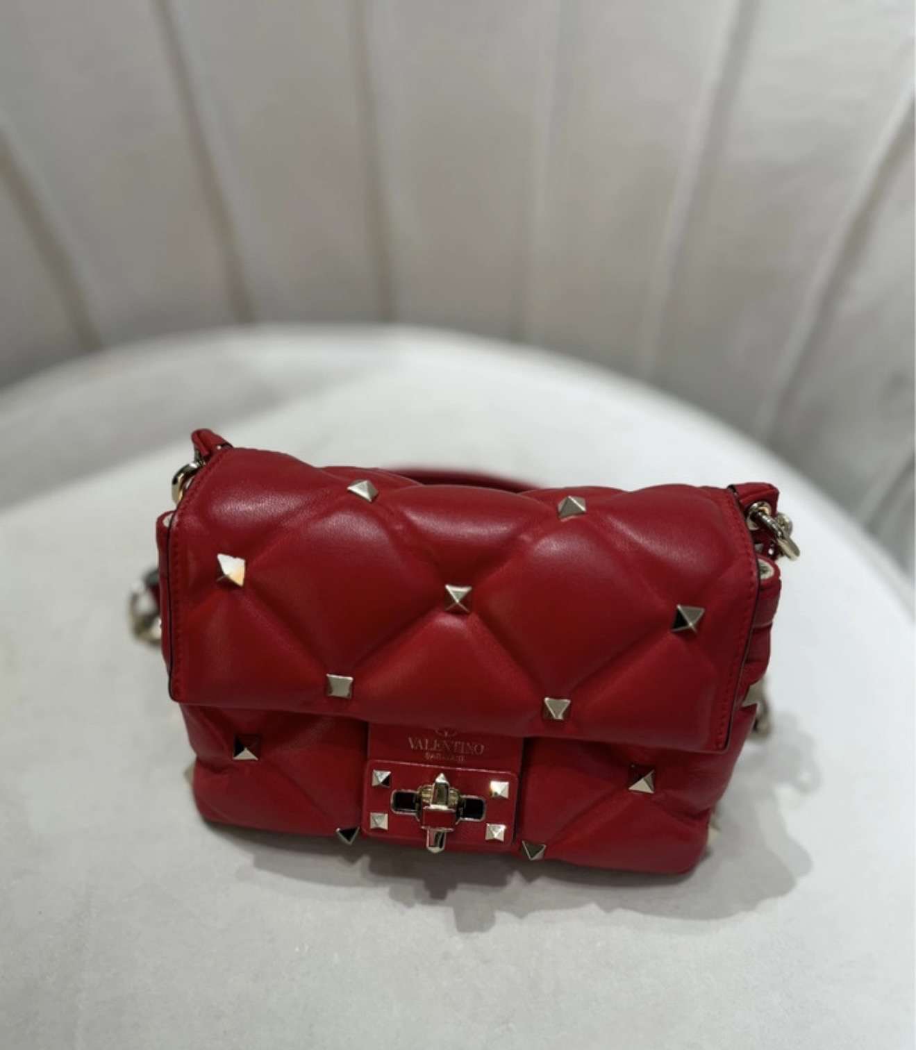 Valentino Garavani kabelka