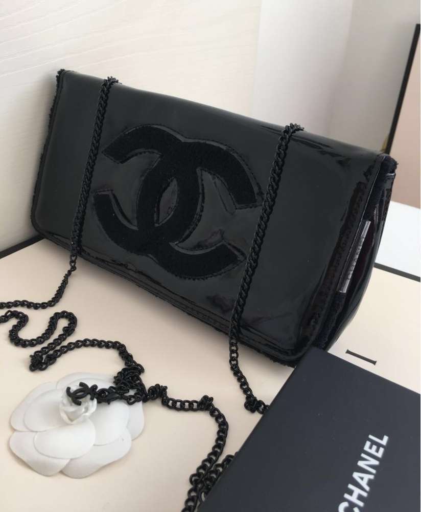 CHANEL BEAUTY KABELKA