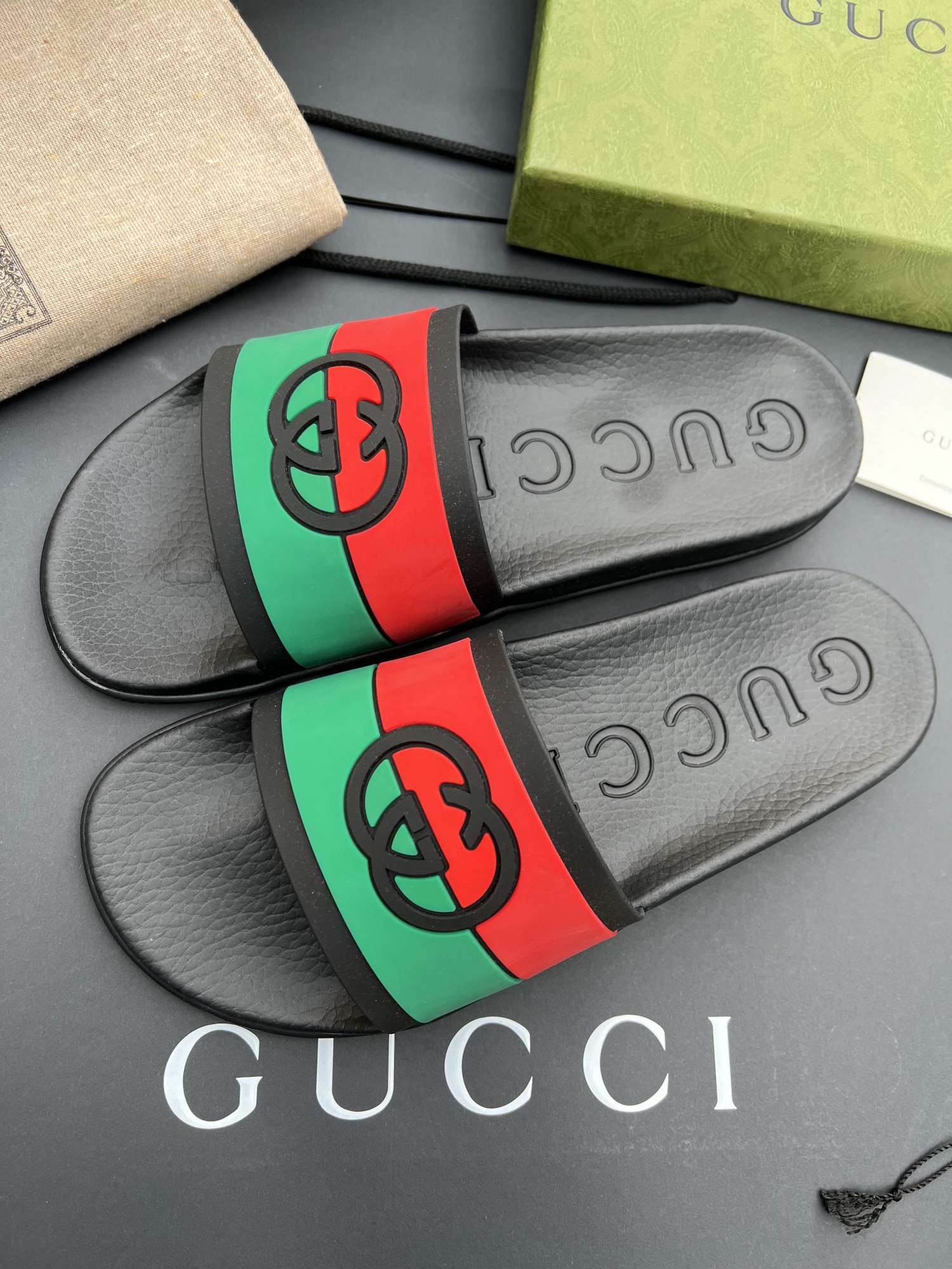 Gucci panské šlapky