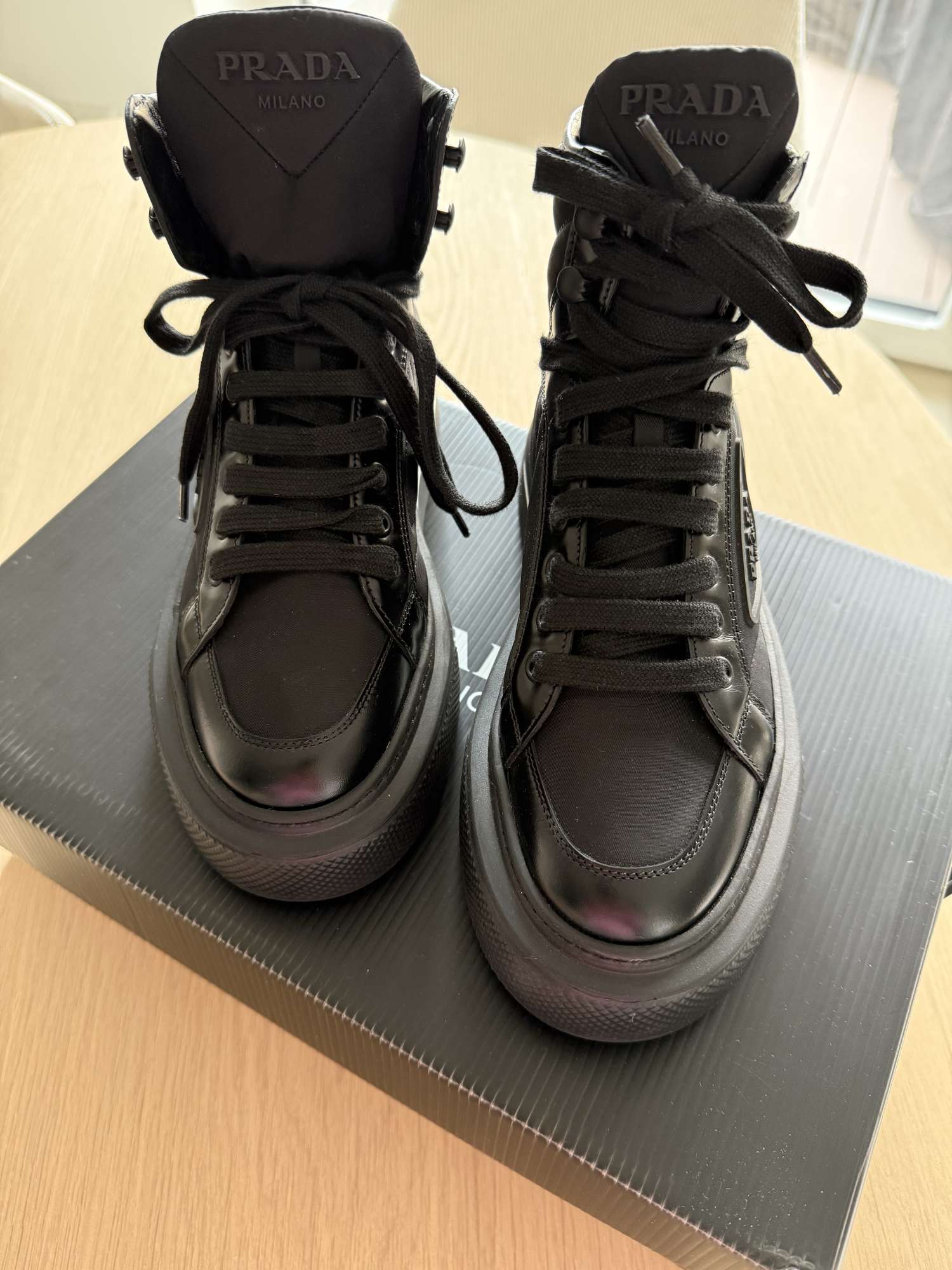 Prada sneaker
