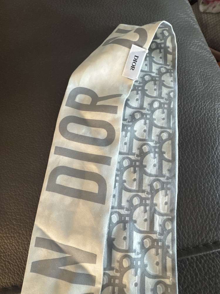 Christian Dior twilly satka