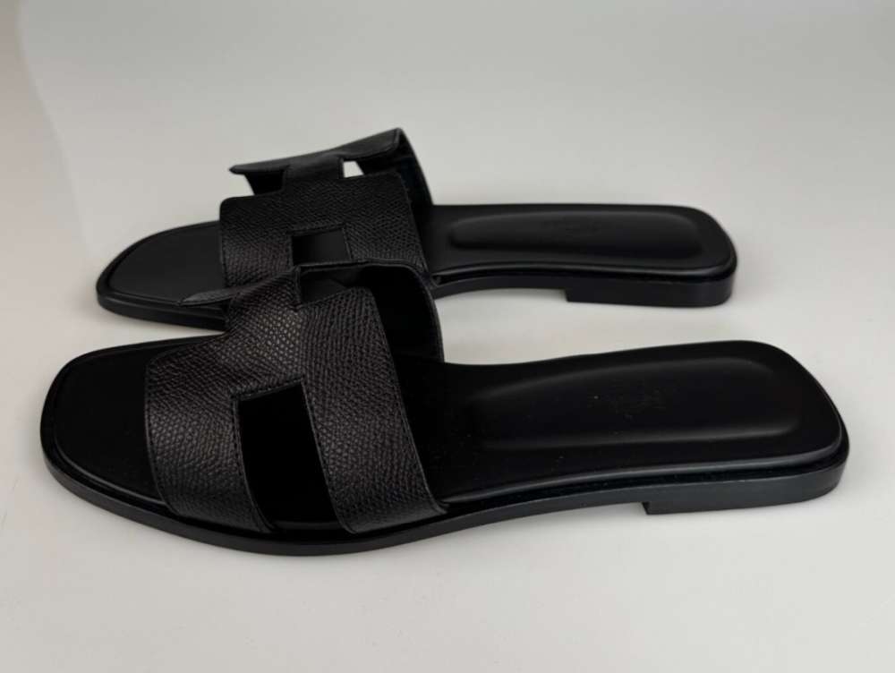 Nové šľapky HERMES model Oran epsom čierne kožené 39,5