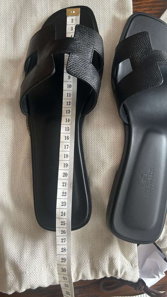 Nové šľapky HERMES model Oran epsom čierne kožené 39,5