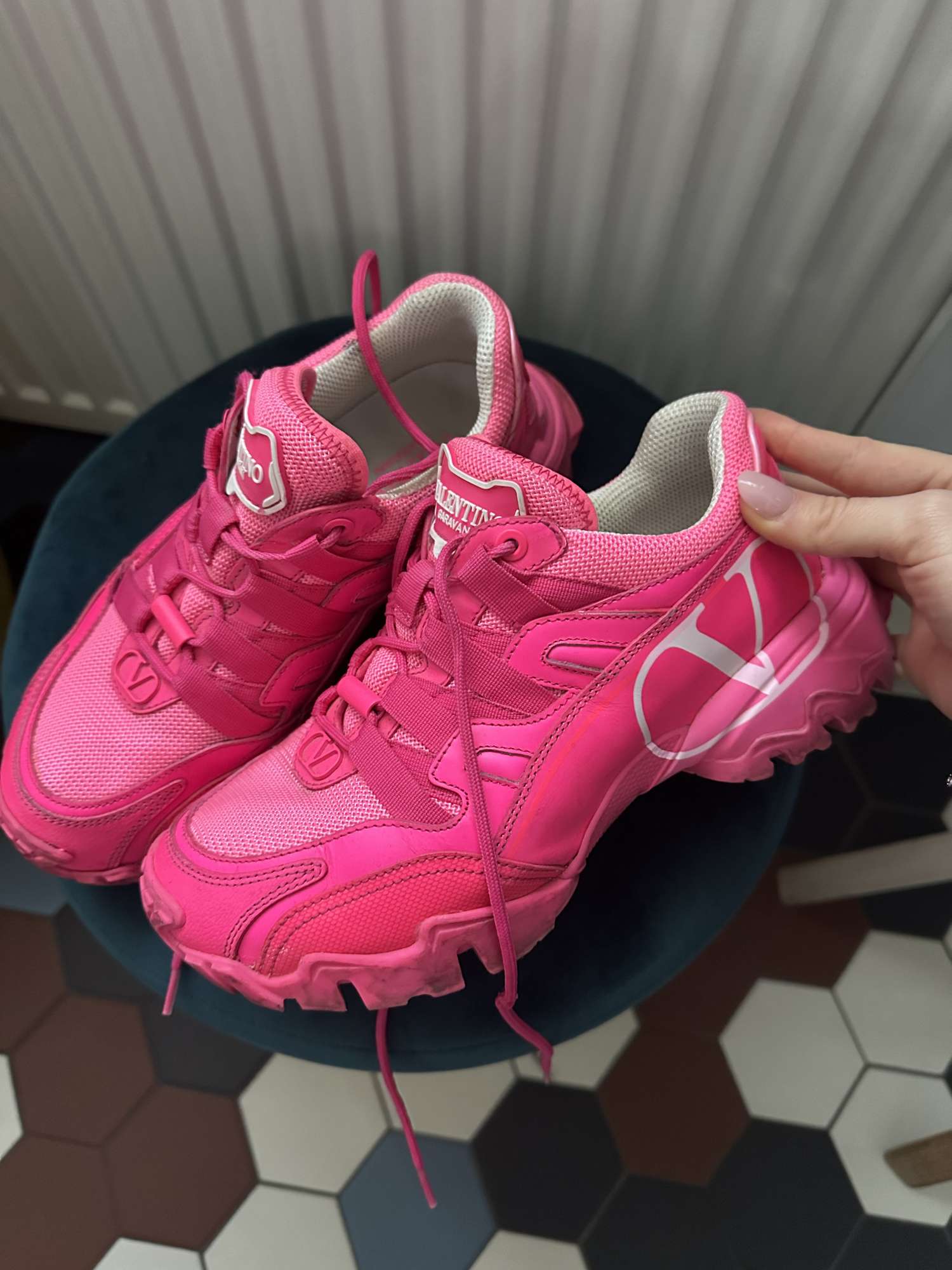 Valentino krikľavé tenisky