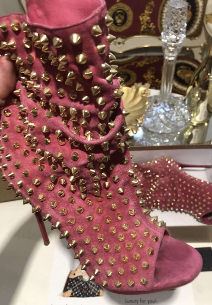 Christian louboutin