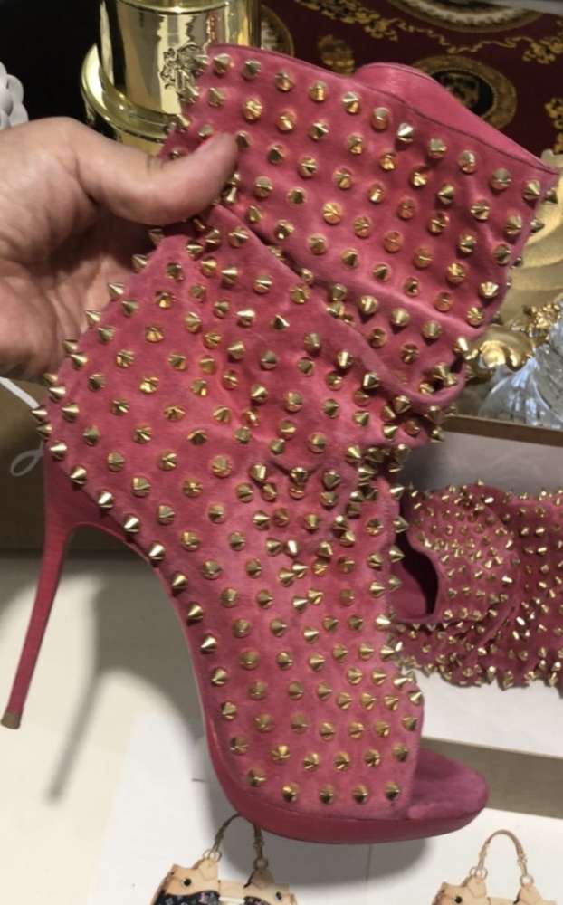 Christian louboutin