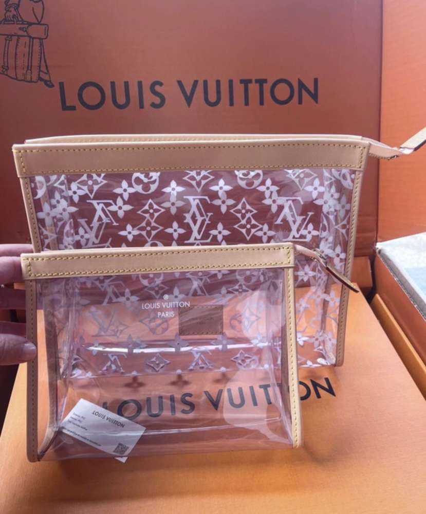 Louis Vuitton 2x clutch