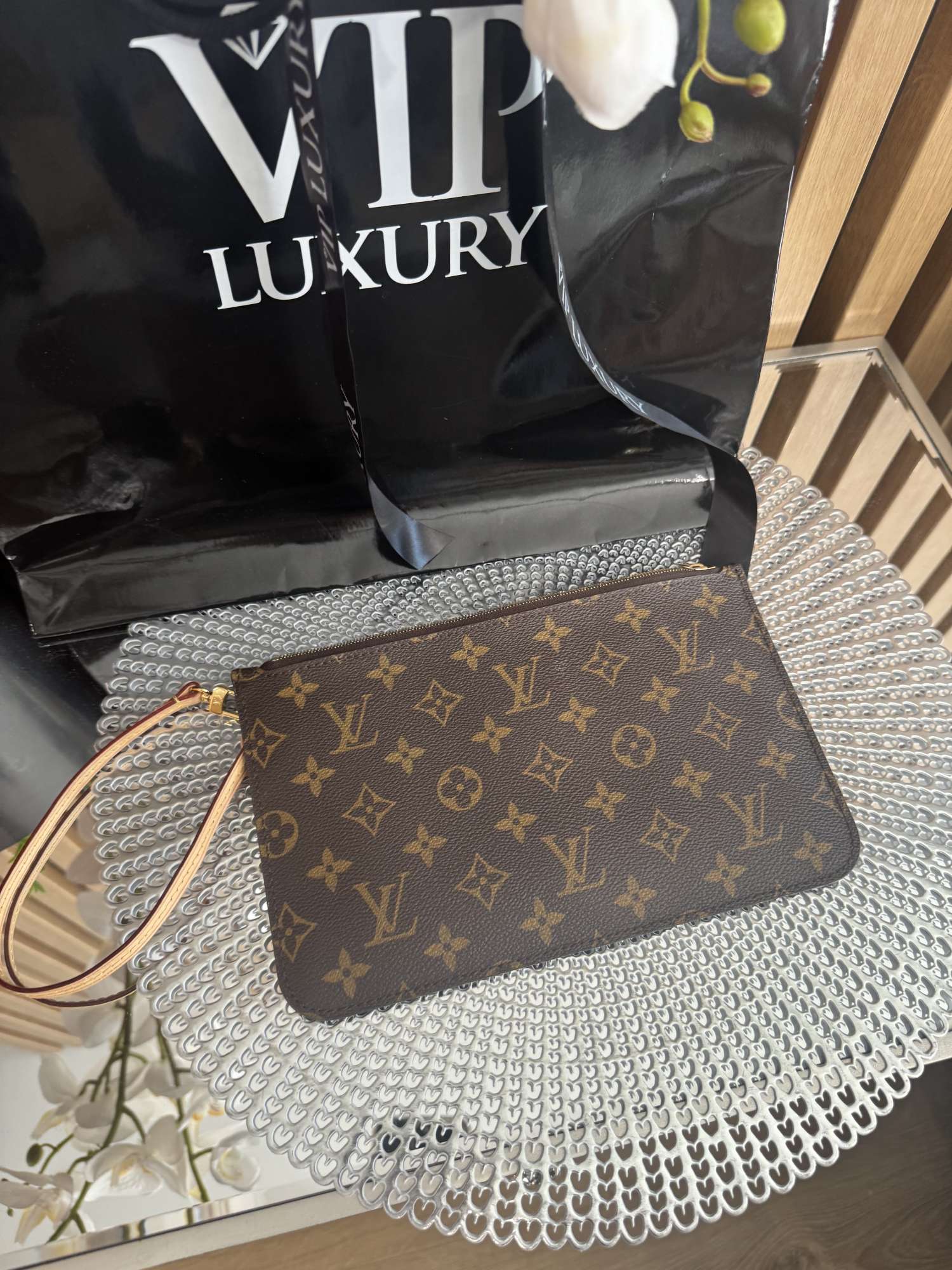 Louis Vuitton pochetta clutch