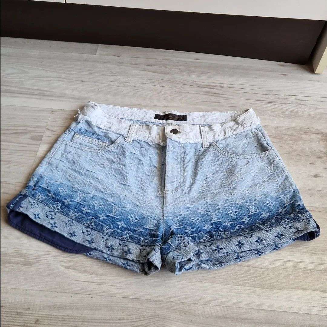 LV shorts Denim