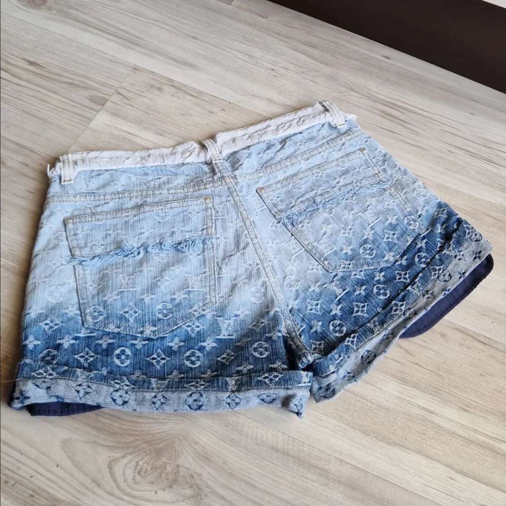 LV shorts Denim