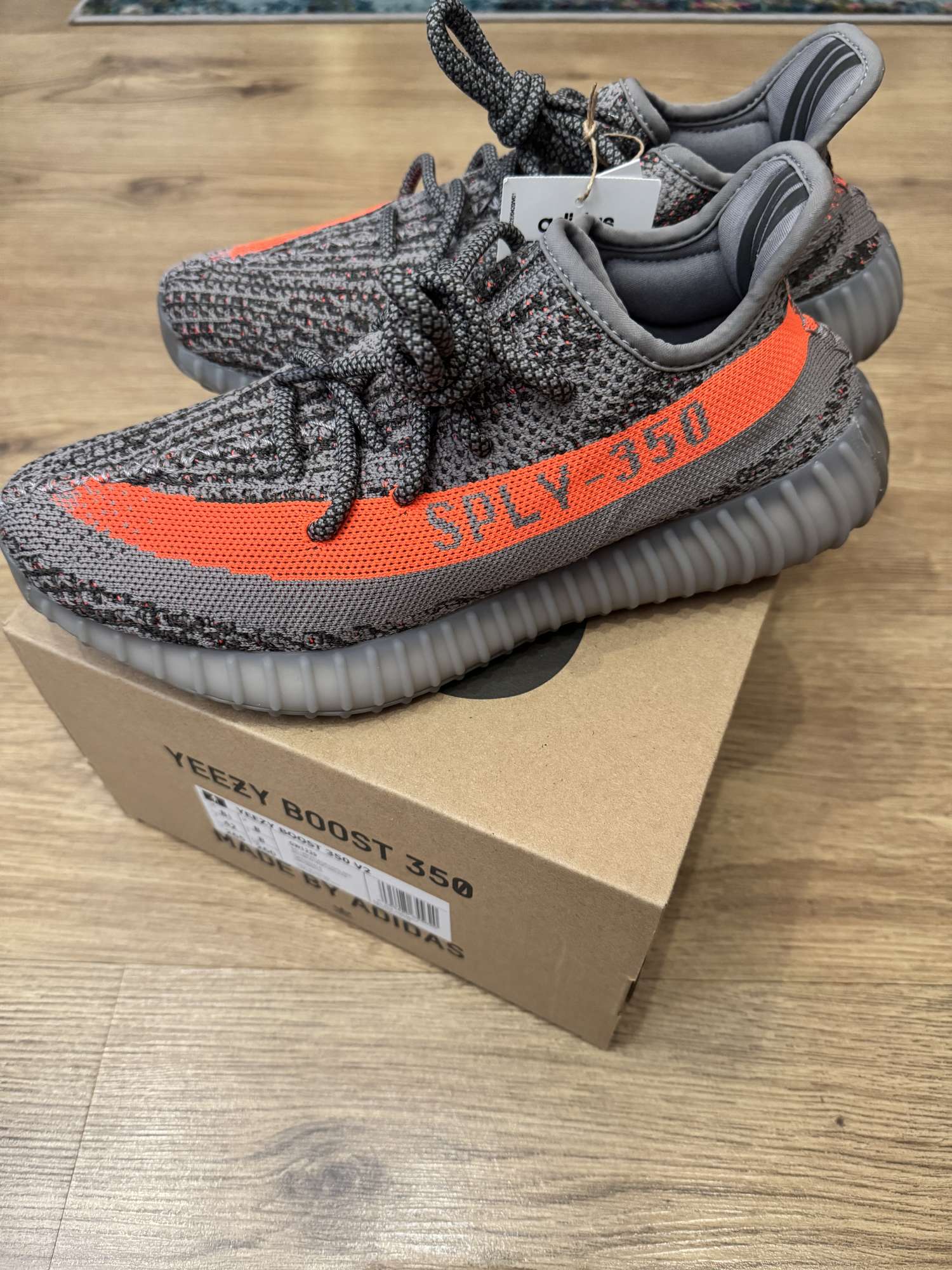 Tenisky Yeezy Boost 350 v2 Beluga Reflective