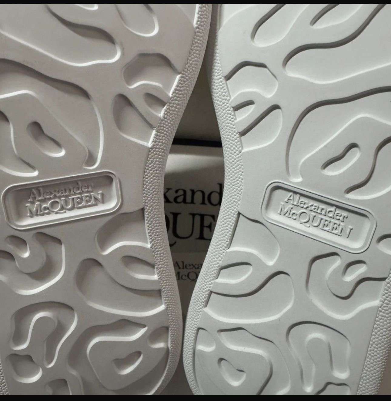 Alexander McQueen tenisky