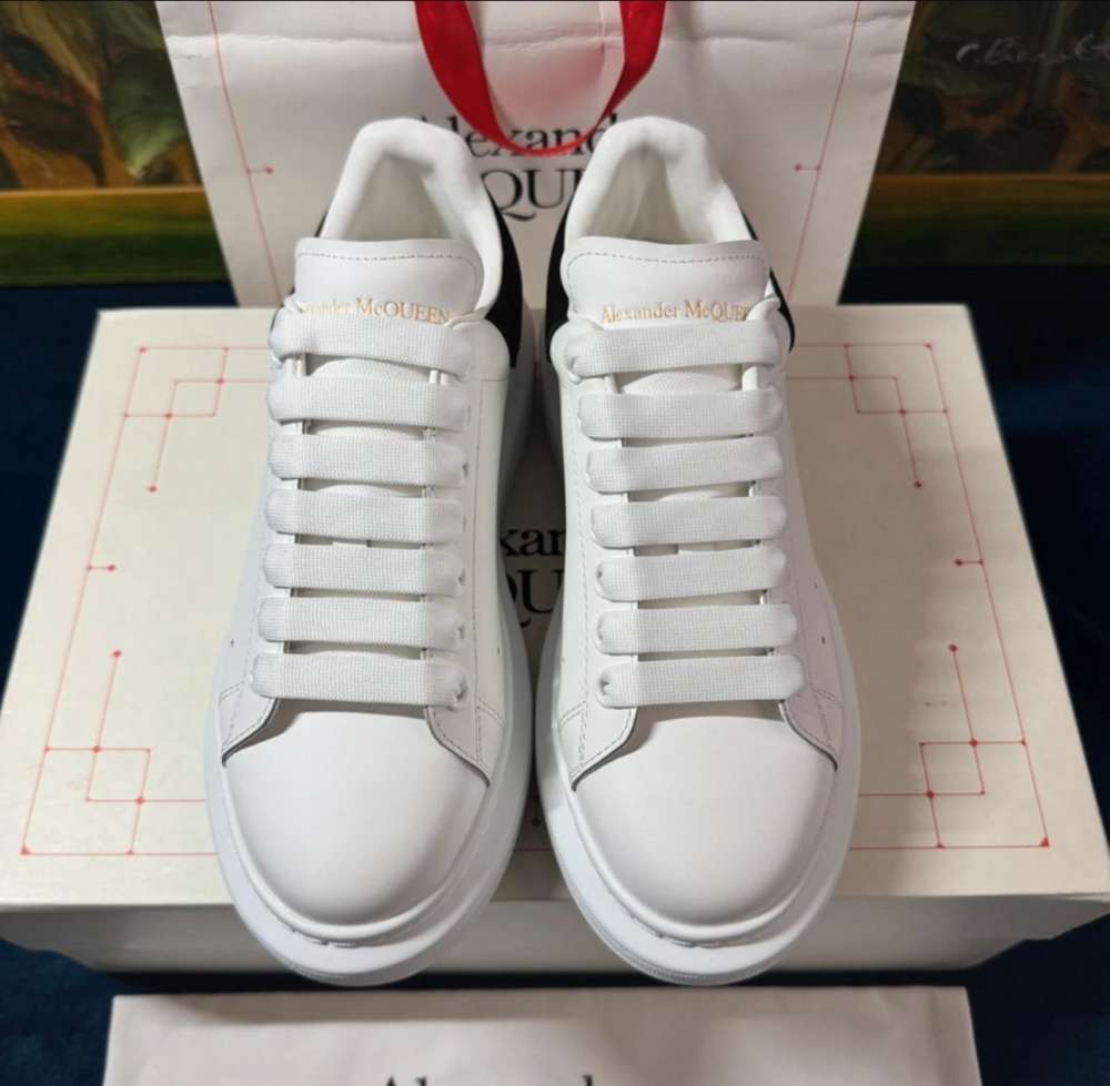 Alexander McQueen tenisky