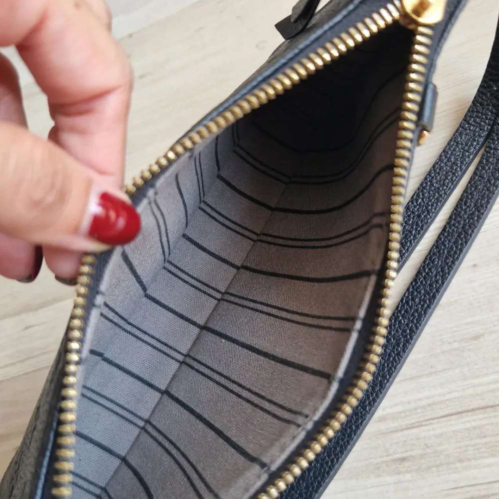 Louis Vuitton Easy Pouch