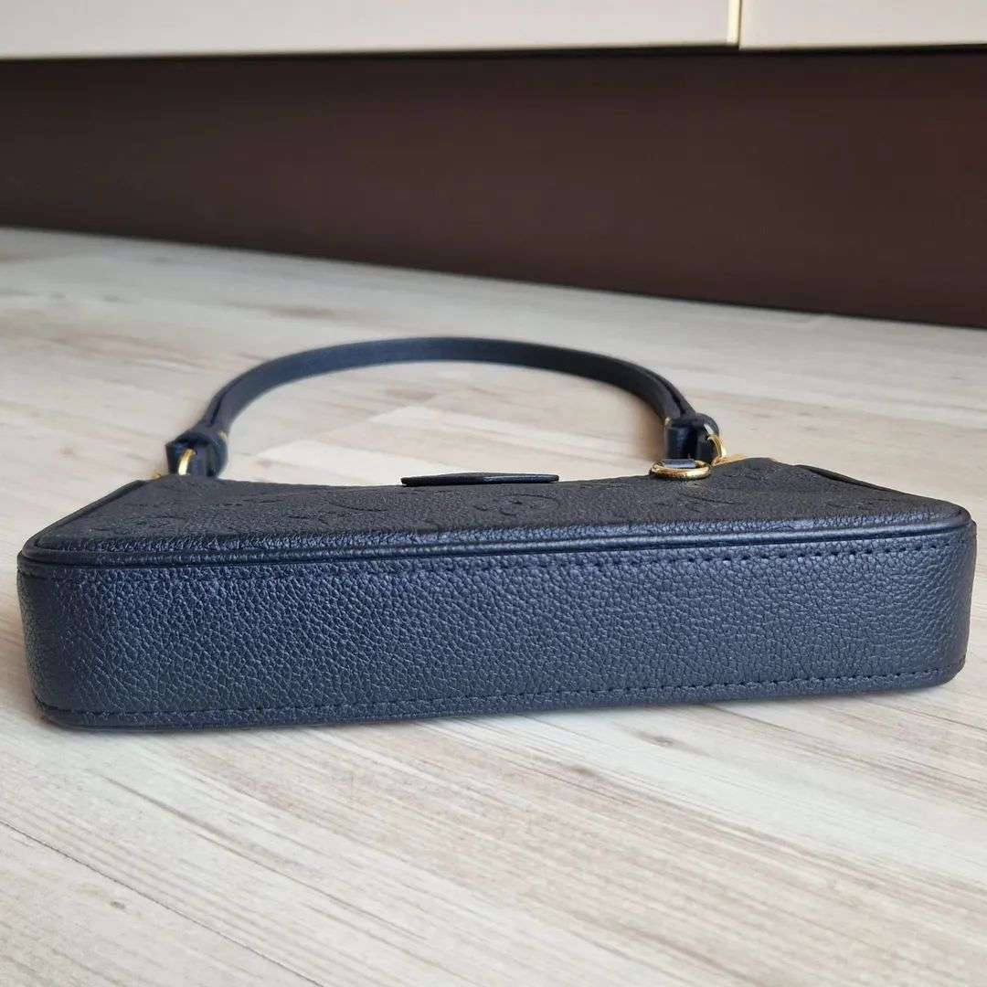 Louis Vuitton Easy Pouch