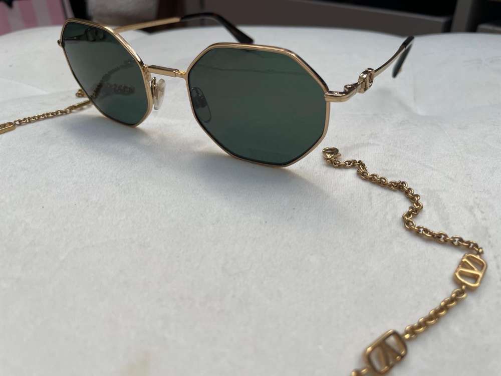 Valentino slnečné okuliare