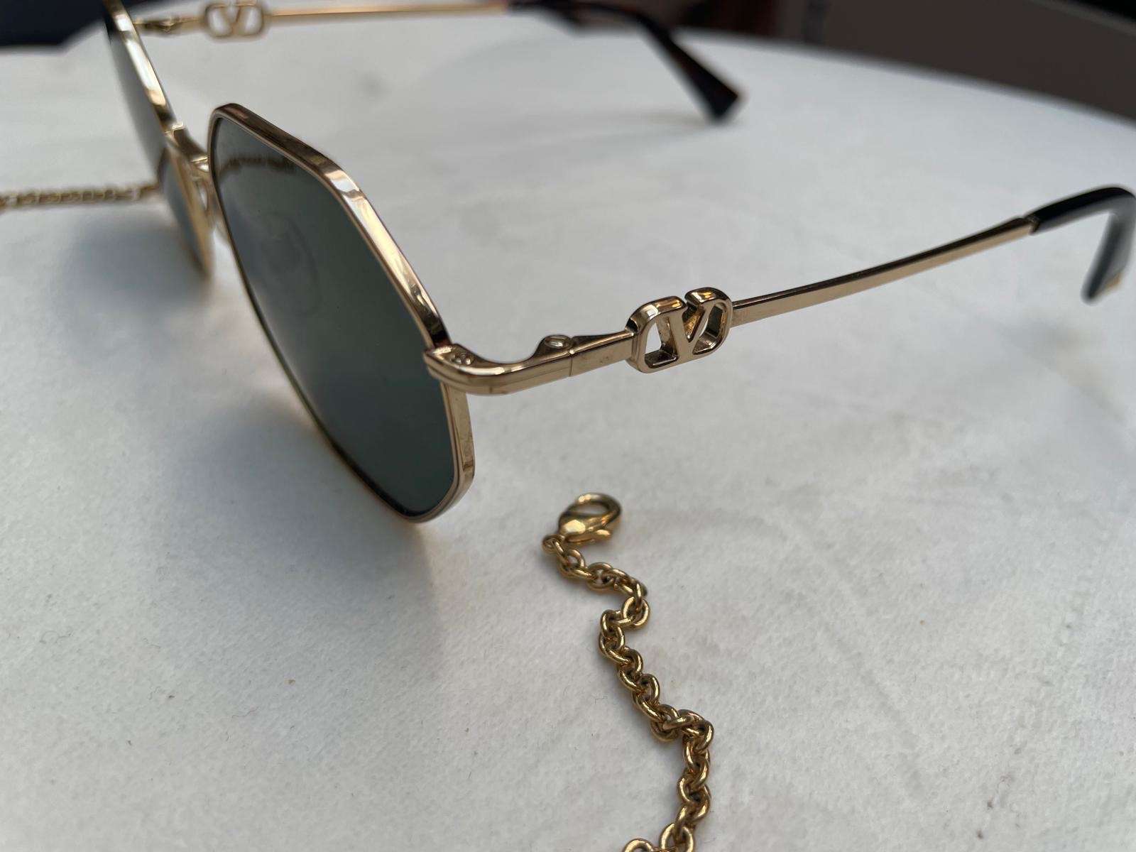 Valentino slnečné okuliare