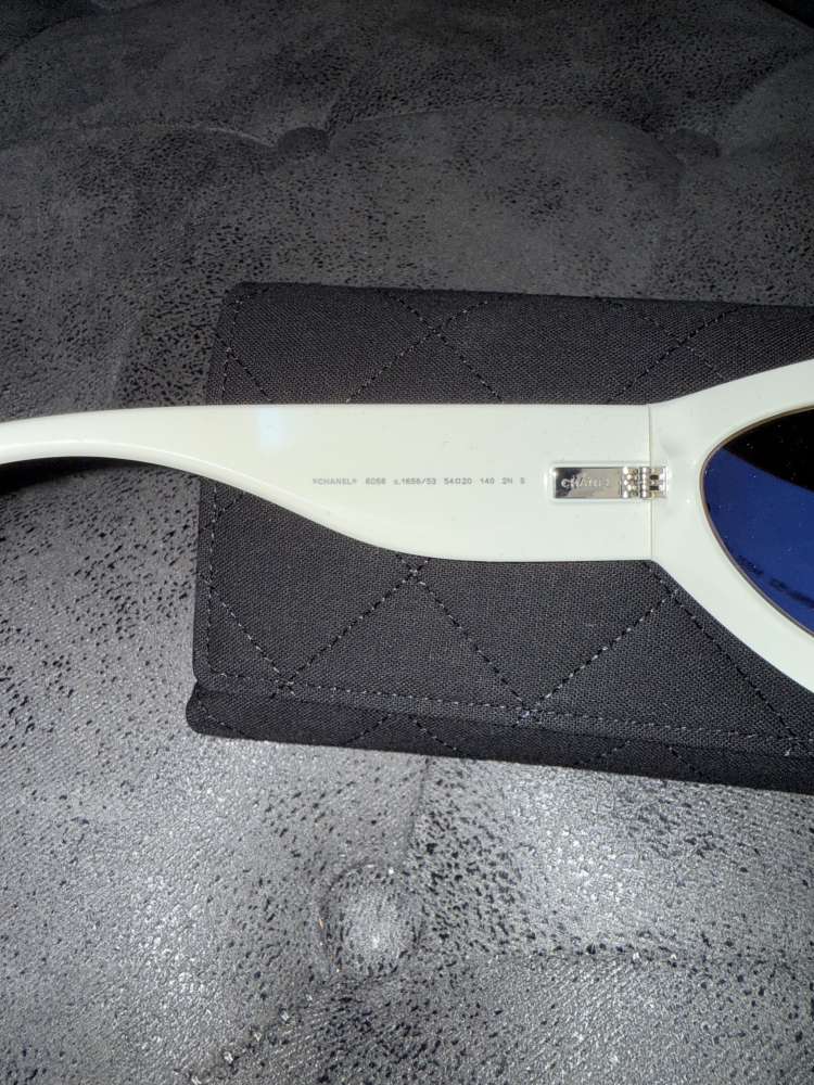 Chanel okuliare