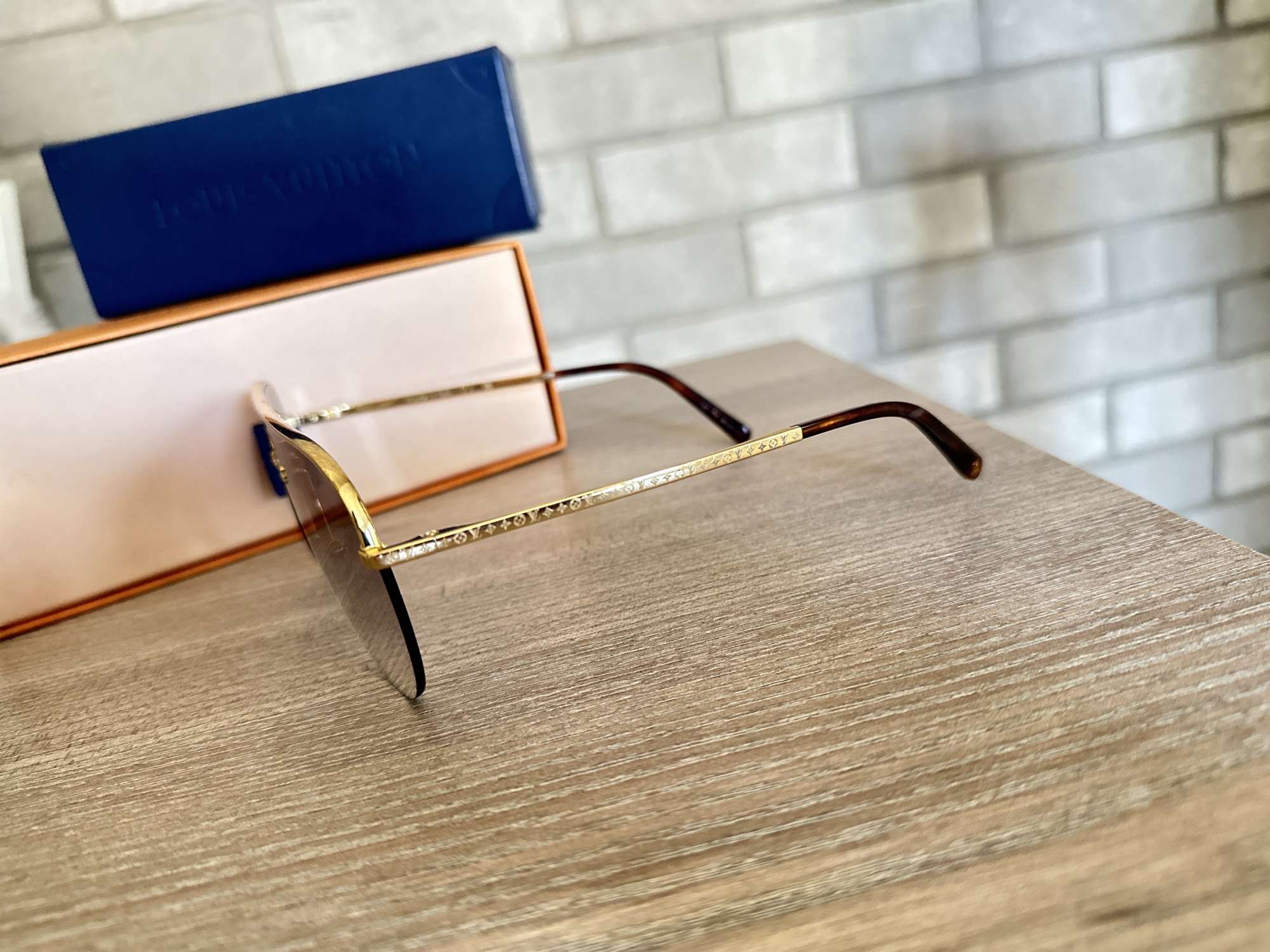 Louis Vuitton okuliare