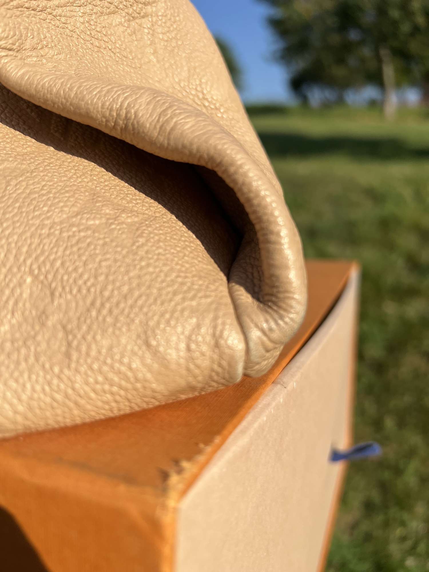 Louis Vuitton Artsy MM kabelka