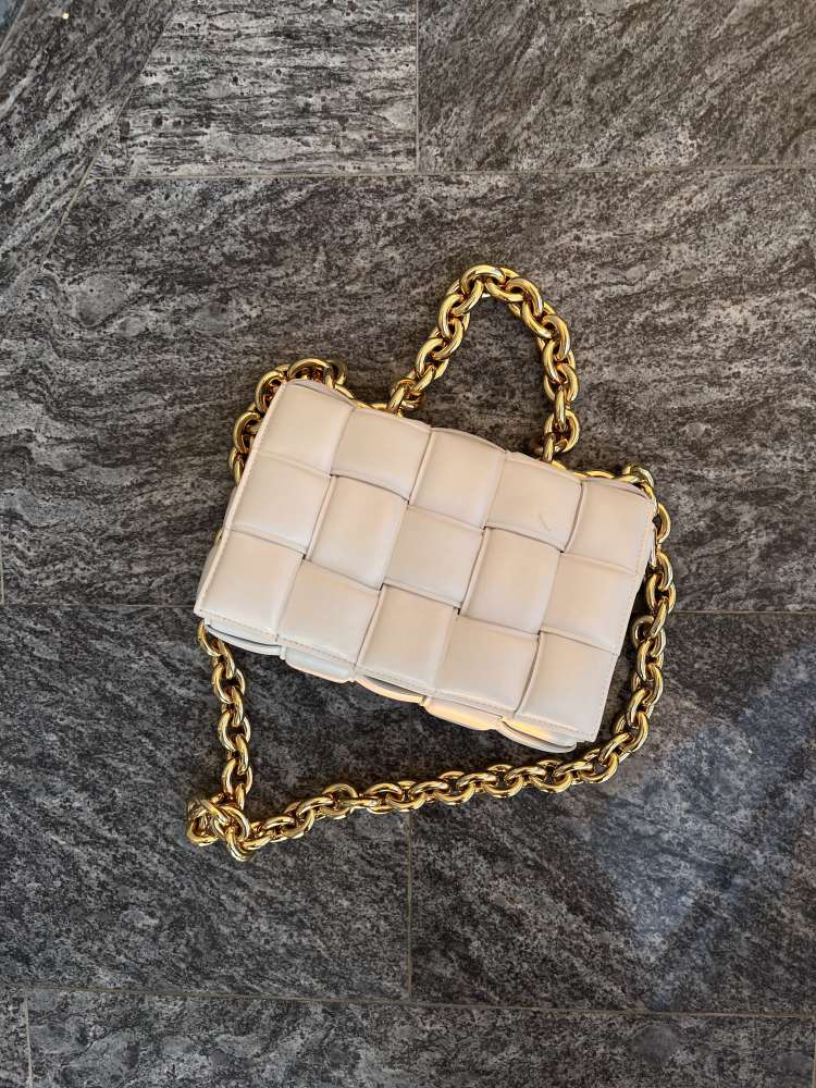 BOTTEGA VENETA