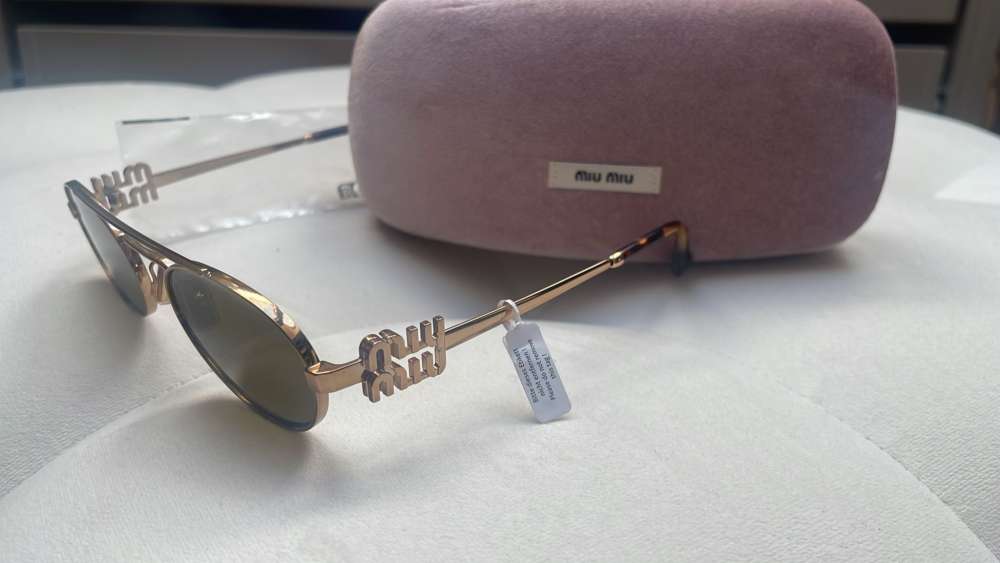 Miu miu slnečné okuliare