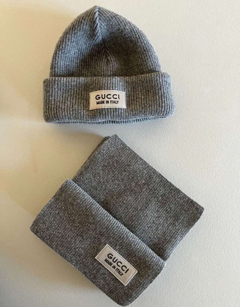 Gucci set- čiapka a šál
