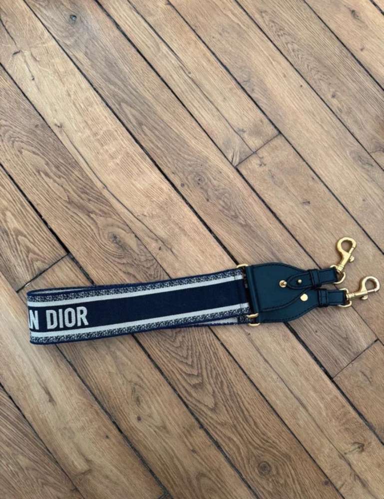 Dior strap