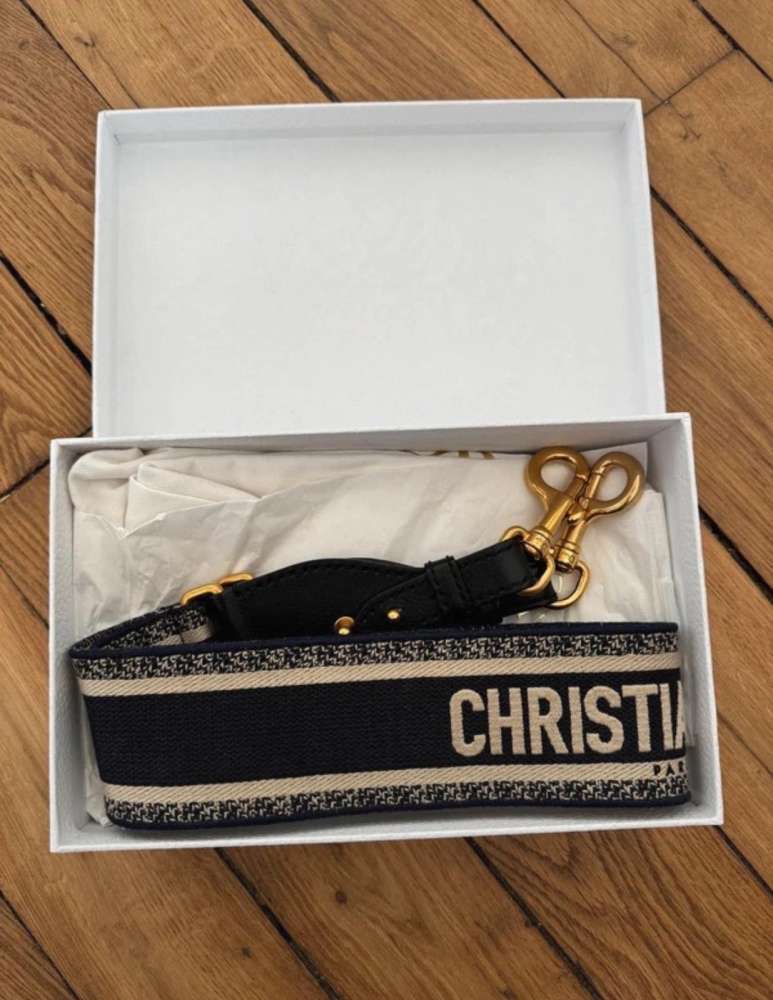 Dior strap