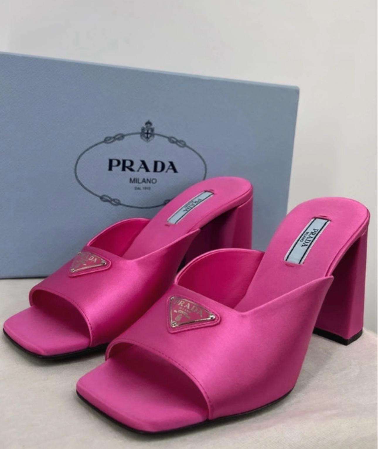 Prada sandalky