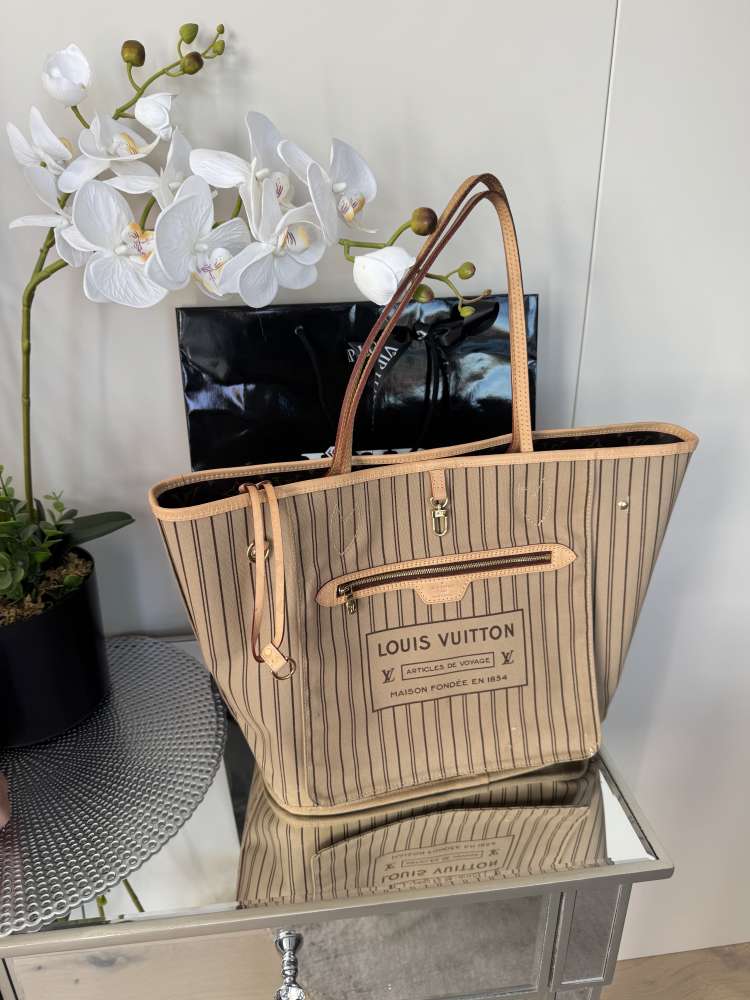 Louis Vuitton Neverfull