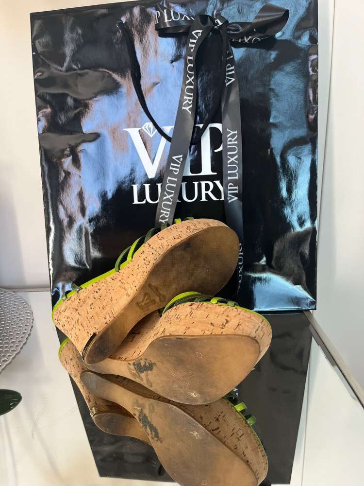 Louis Vuitton sandále