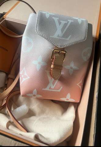 https://vipluxury.sk/Louis Vuitton ruksak