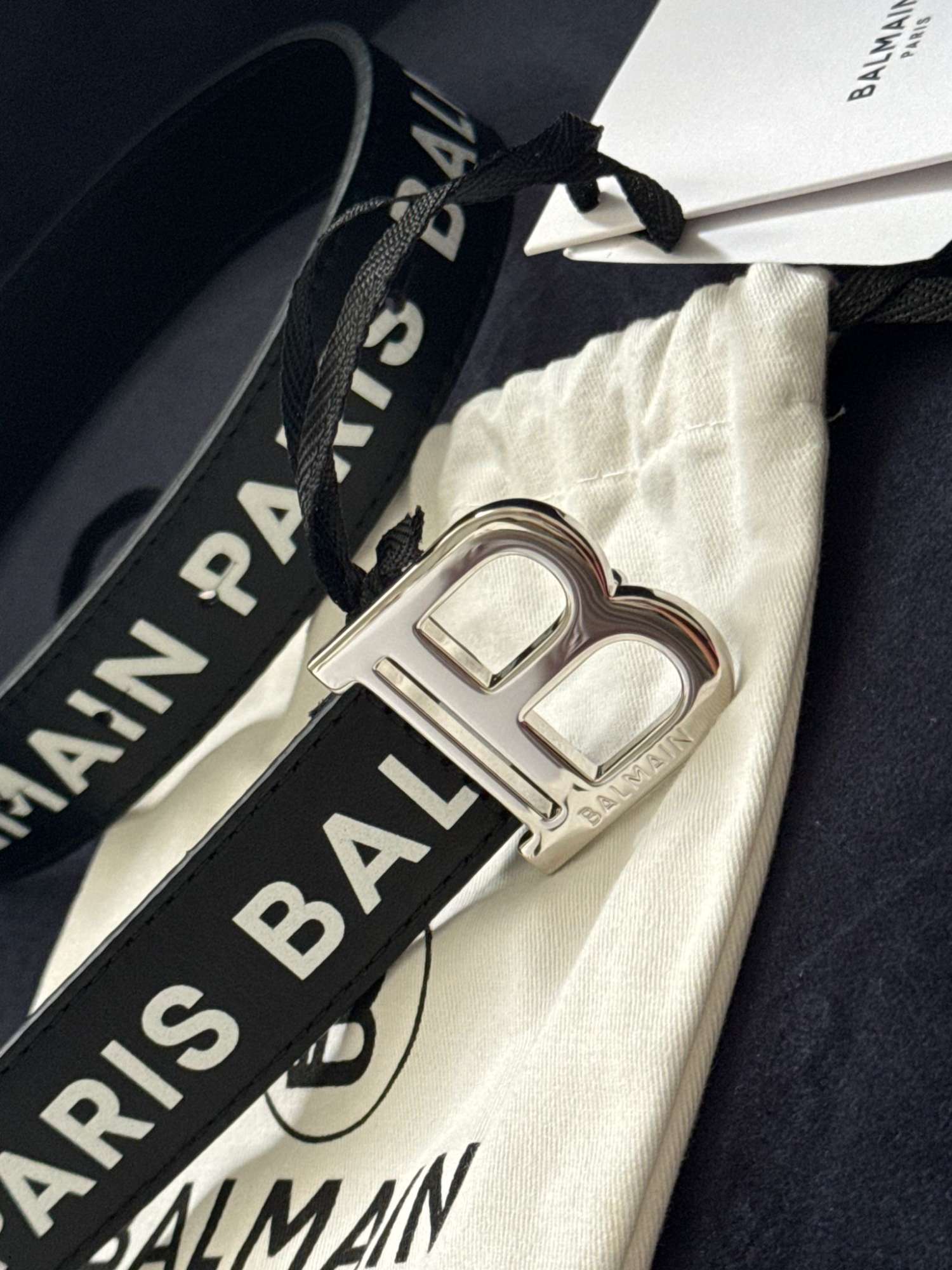 Balmain kozeny opasok