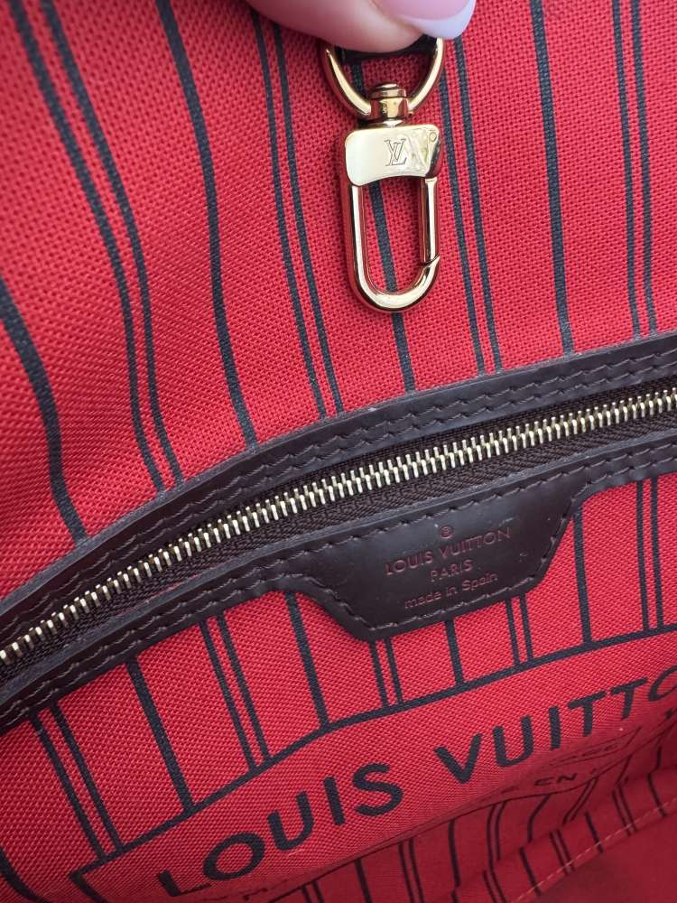 Louis Vuitton Neverfull